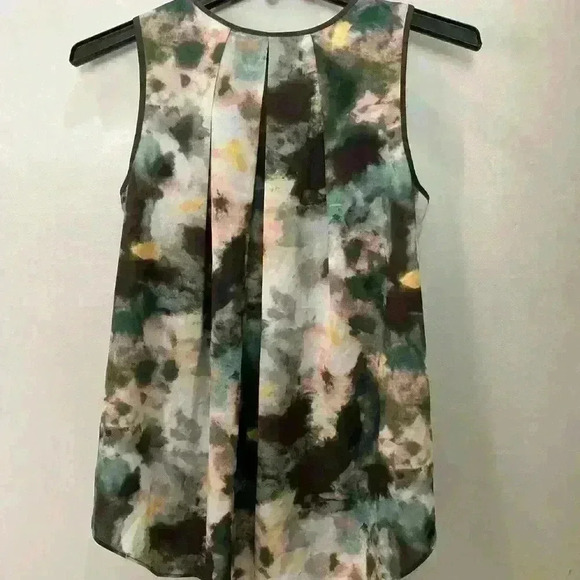 Merona Tank Top Sz M, Brown with Floral back - Picture 2 of 7